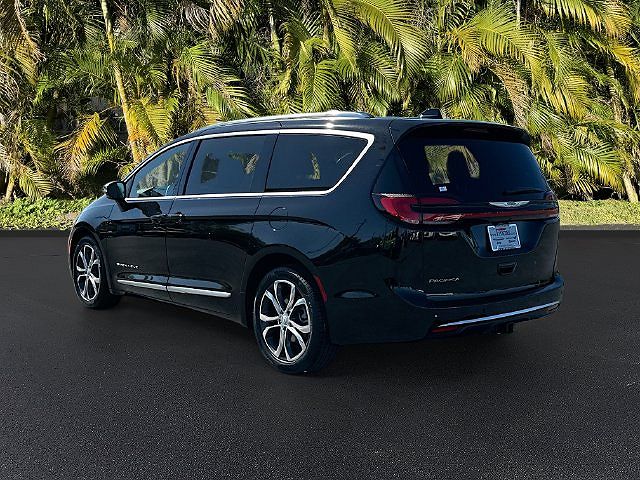 2026 Chrysler Pacifica