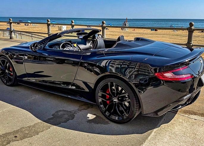 2015 Aston Martin Vanquish