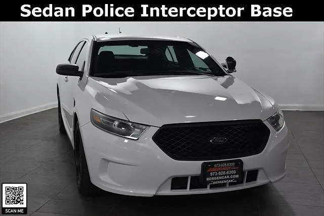 2017 Ford Taurus Police Interceptor image 0