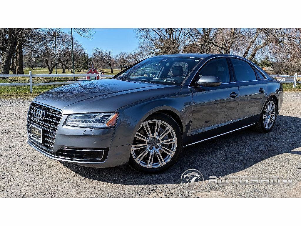2015 Audi A8 null image 0