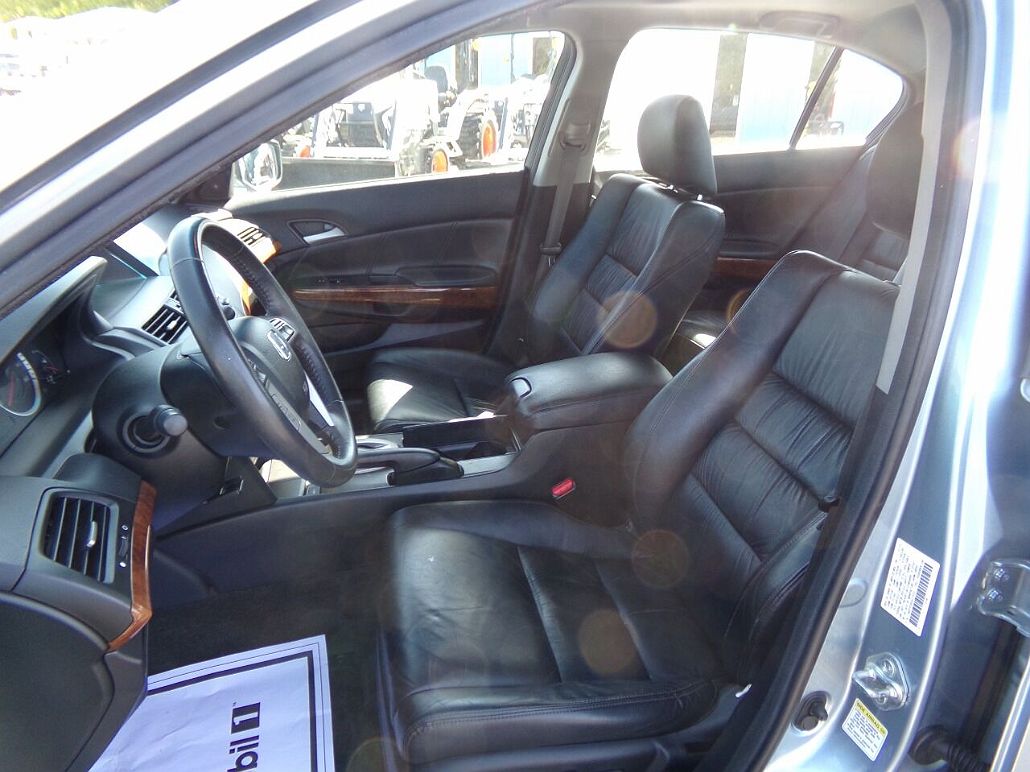 2012 Honda Accord EXL image 4