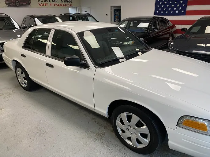 2011 Ford Crown Victoria