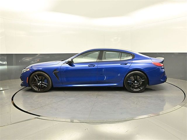 2024 BMW M8