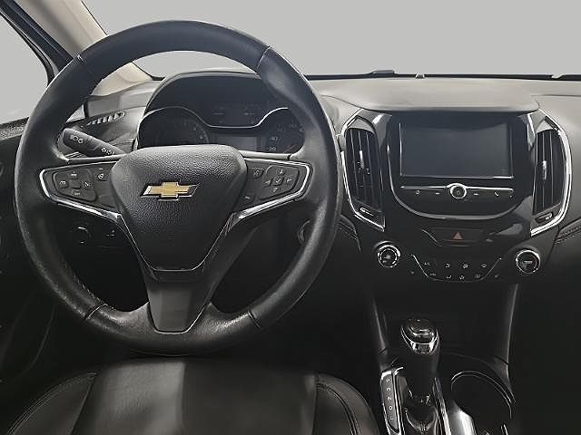2016 Chevrolet Cruze Premier image 5