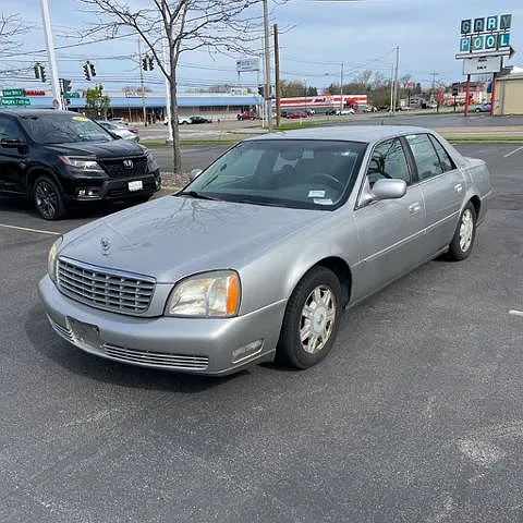 2005 Cadillac DeVille null image 0