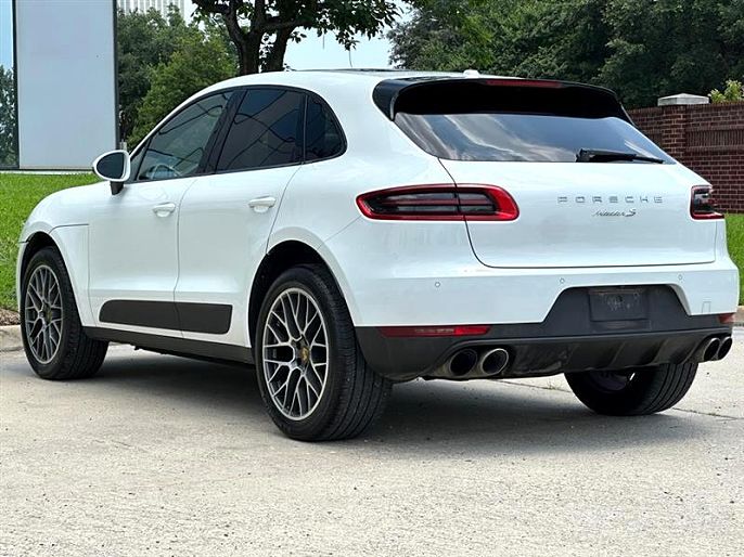 2017 Porsche Macan