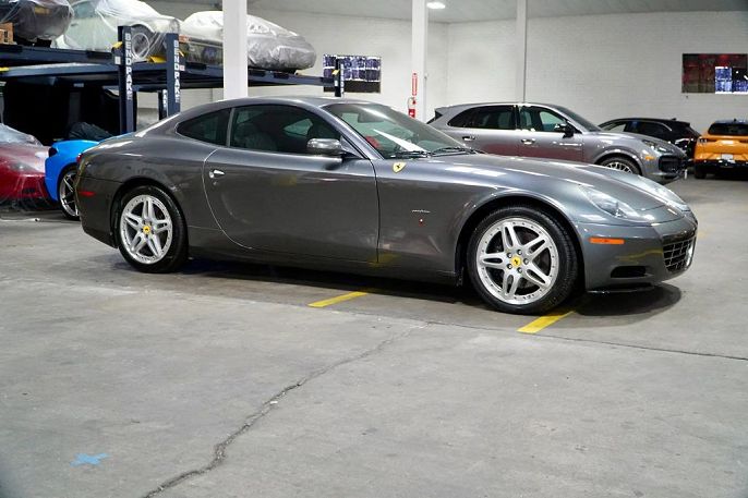 2005 Ferrari 612