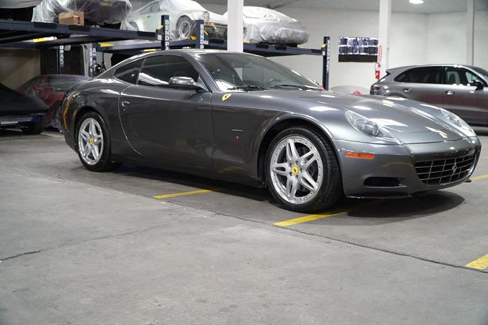 2005 Ferrari 612