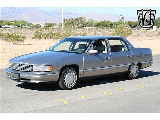 1996 Cadillac DeVille null image 4