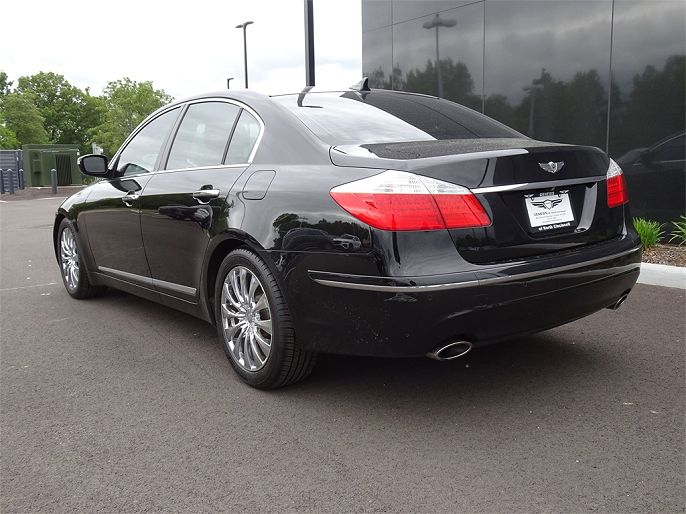 2011 Hyundai Genesis