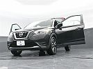 2020 Nissan Kicks SV image 29