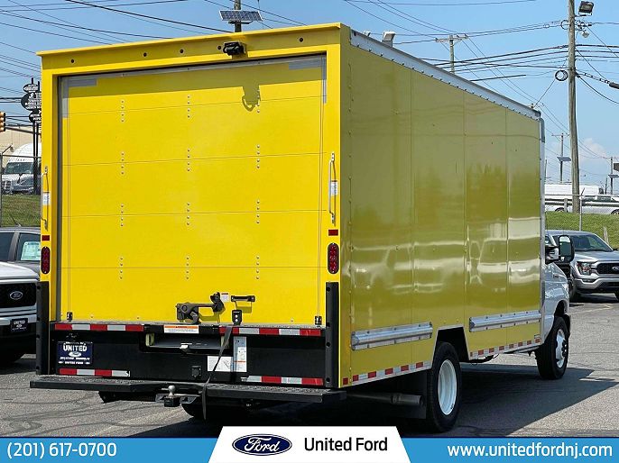 2022 Ford Econoline