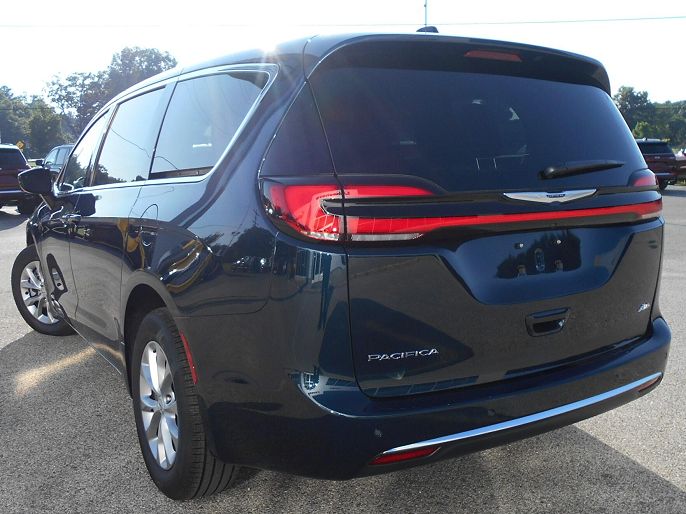 2025 Chrysler Pacifica
