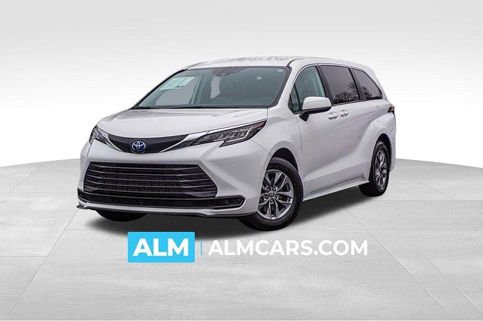2023 Toyota Sienna