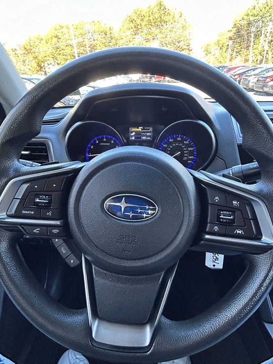 2019 Subaru Legacy 2.5i Premium photo 2