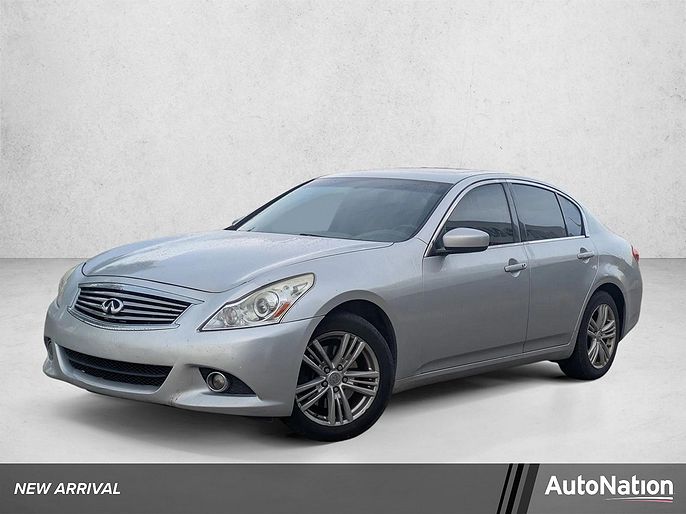 2015 Infiniti Q40