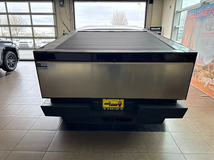 2024 Tesla Cybertruck