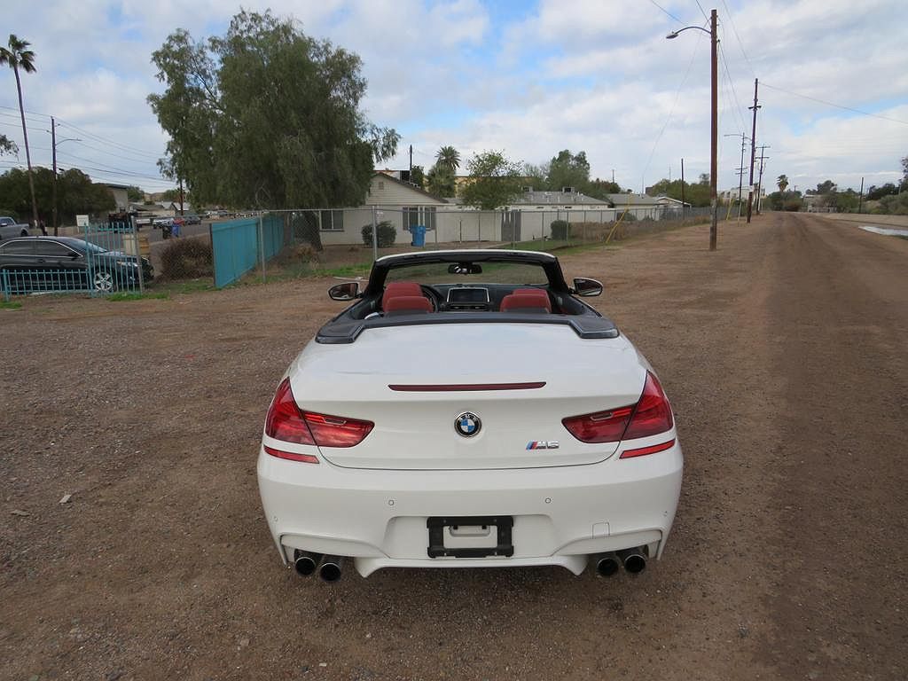2013 BMW M6 Base image 30