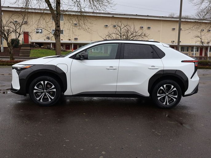 2024 Toyota bZ4X