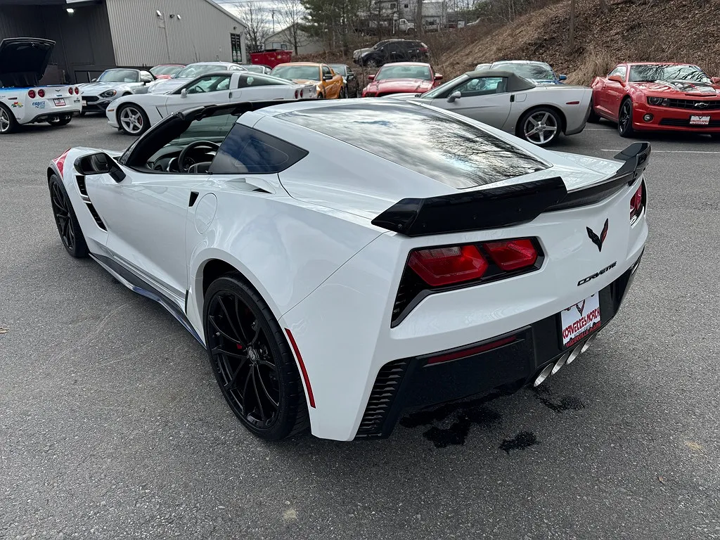 2019 Chevrolet Corvette Grand Sport image 4