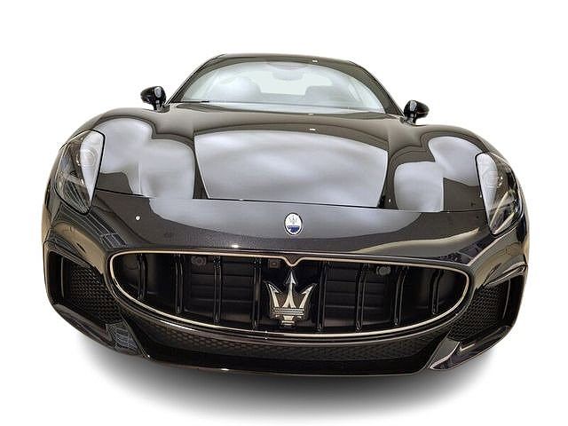 2024 Maserati GranTurismo Trofeo image 1