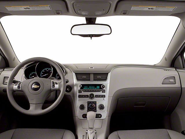 2010 Chevrolet Malibu LT image 6