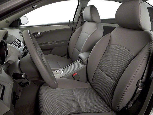 2010 Chevrolet Malibu LT image 7