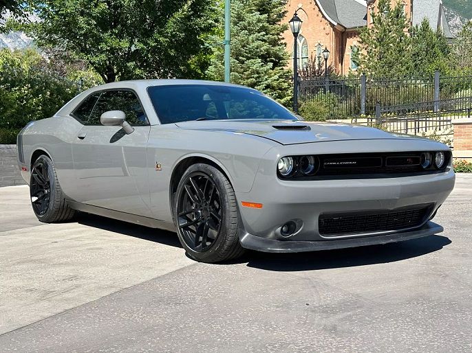 2017 Dodge Challenger