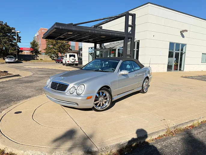 2000 Mercedes-Benz CLK