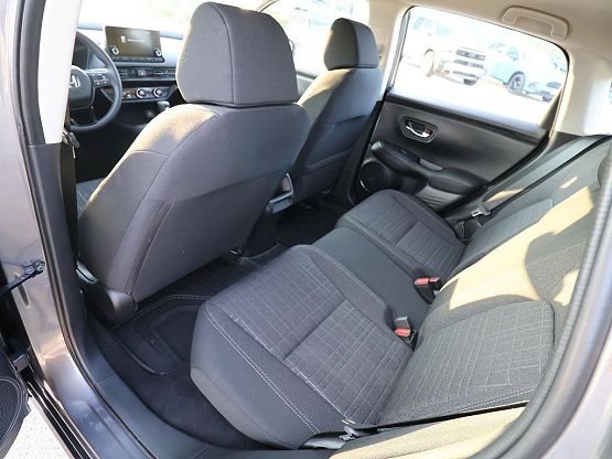 2025 Honda HR-V LX photo 11