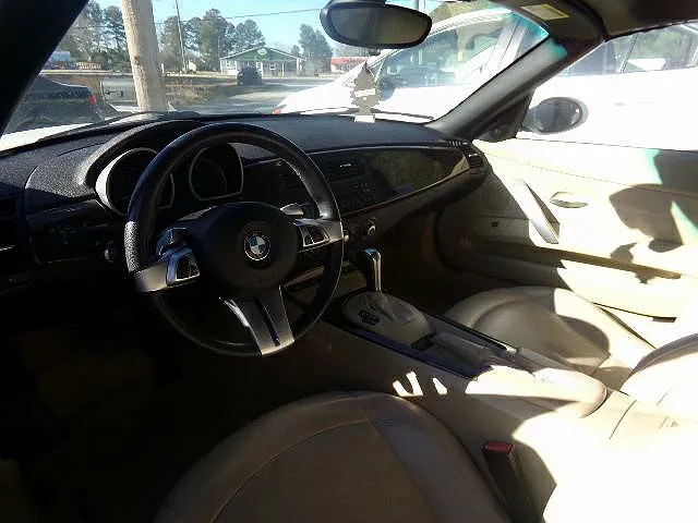 2008 BMW Z4 3.0i image 4