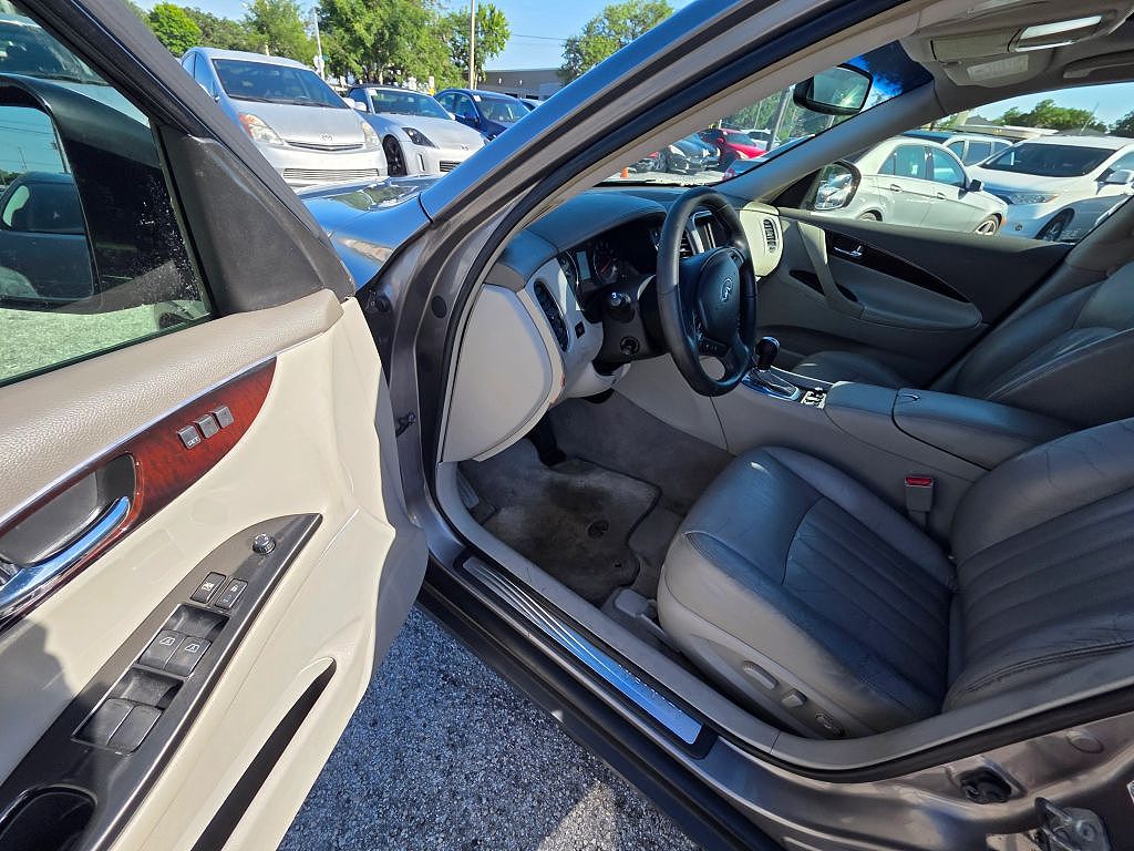 2010 Infiniti EX35
