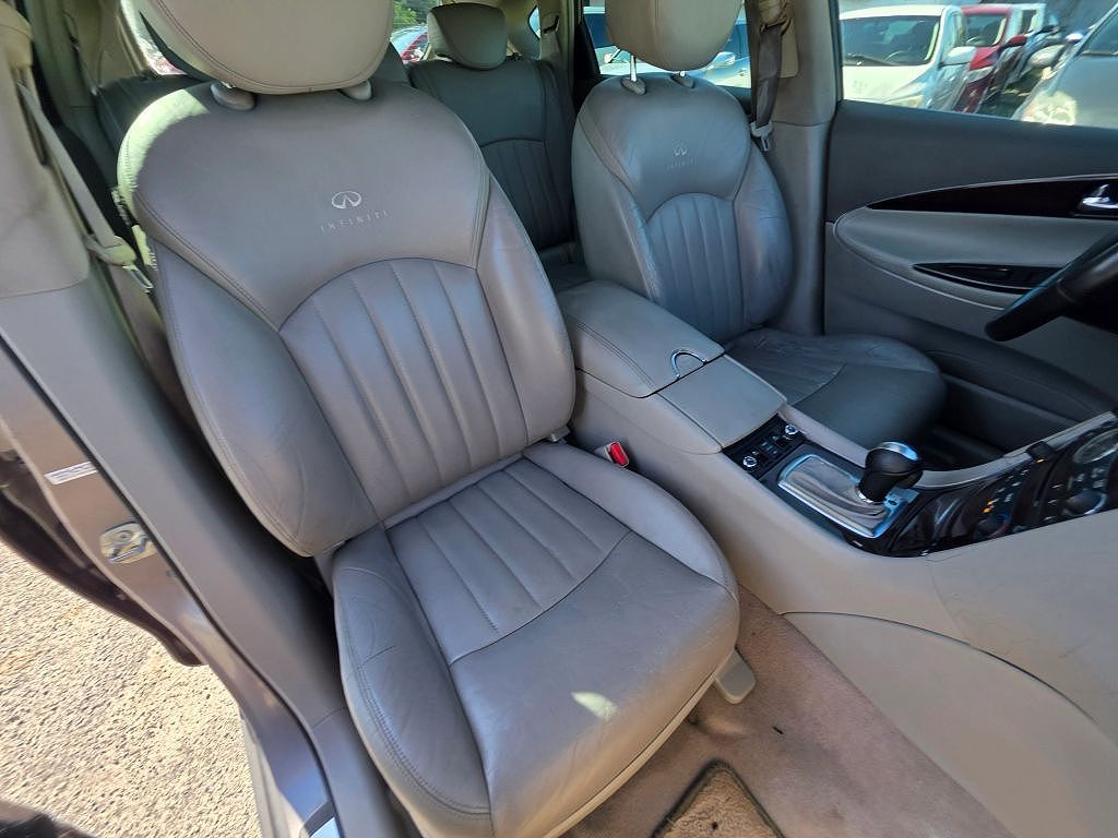2010 Infiniti EX35