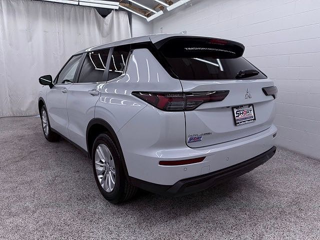 2026 Mitsubishi Outlander