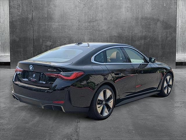 2025 BMW i4