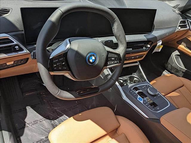 2025 BMW i4