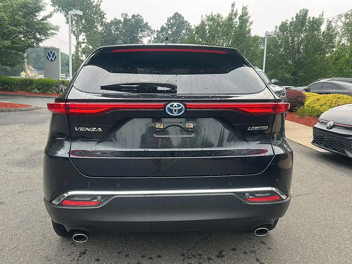 2023 Toyota Venza