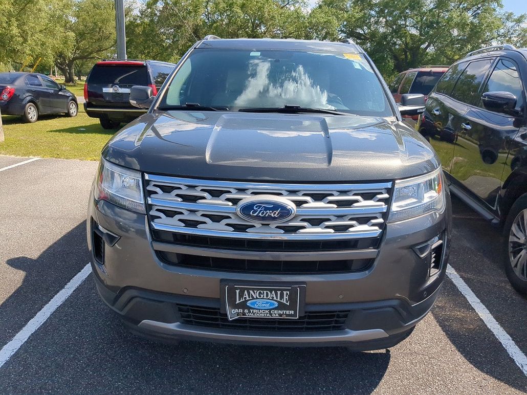 2019 Ford Explorer XLT image 1