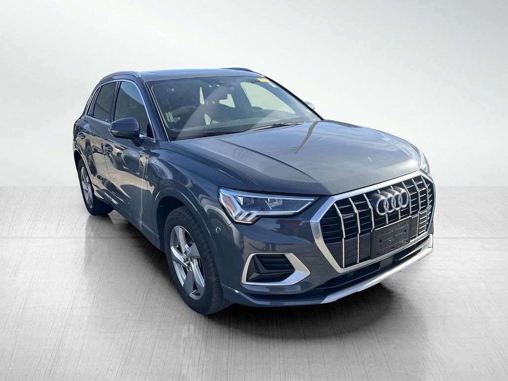 2020 Audi Q3 Premium Plus image 1