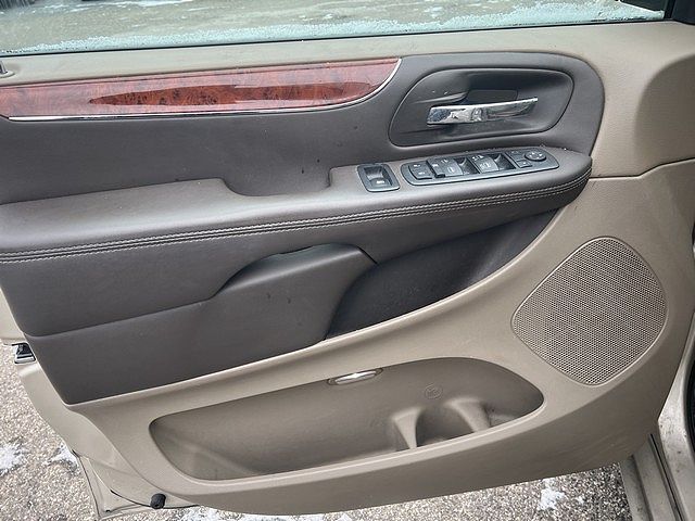 2013 Chrysler Town & Country