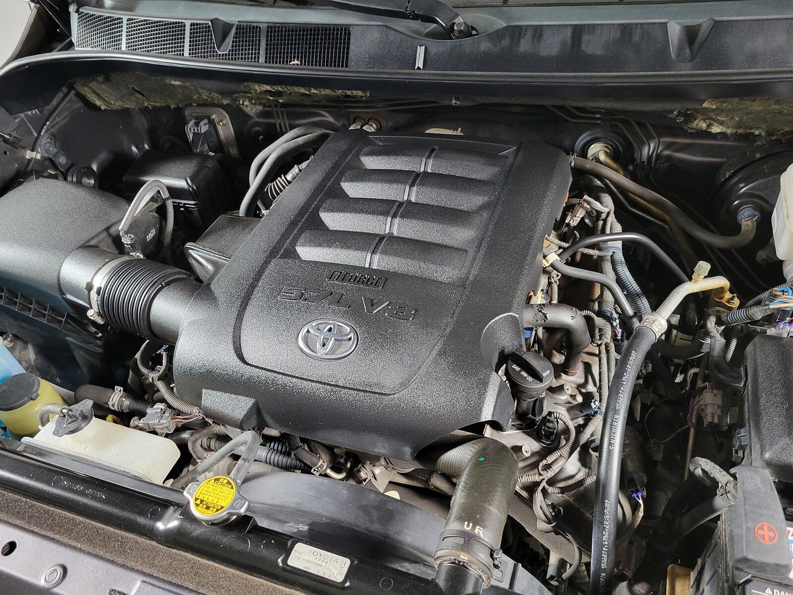 2014 Toyota Tundra SR5 image 18