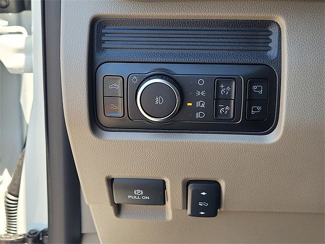 2025 Ford F-250