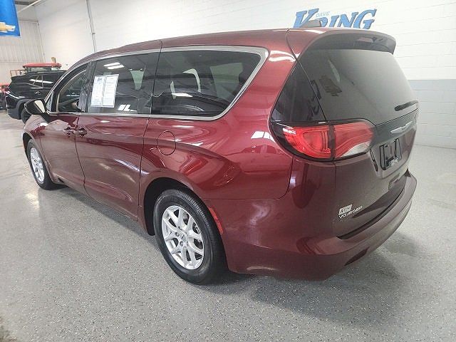 2022 Chrysler Voyager