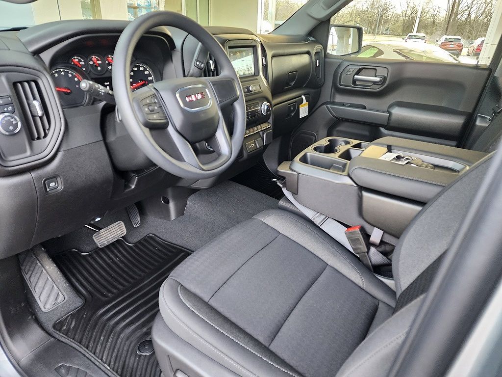 2025 GMC Sierra 1500