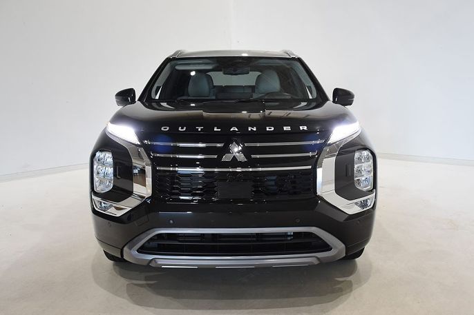 2025 Mitsubishi Outlander