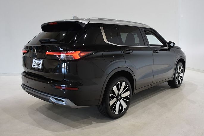2025 Mitsubishi Outlander
