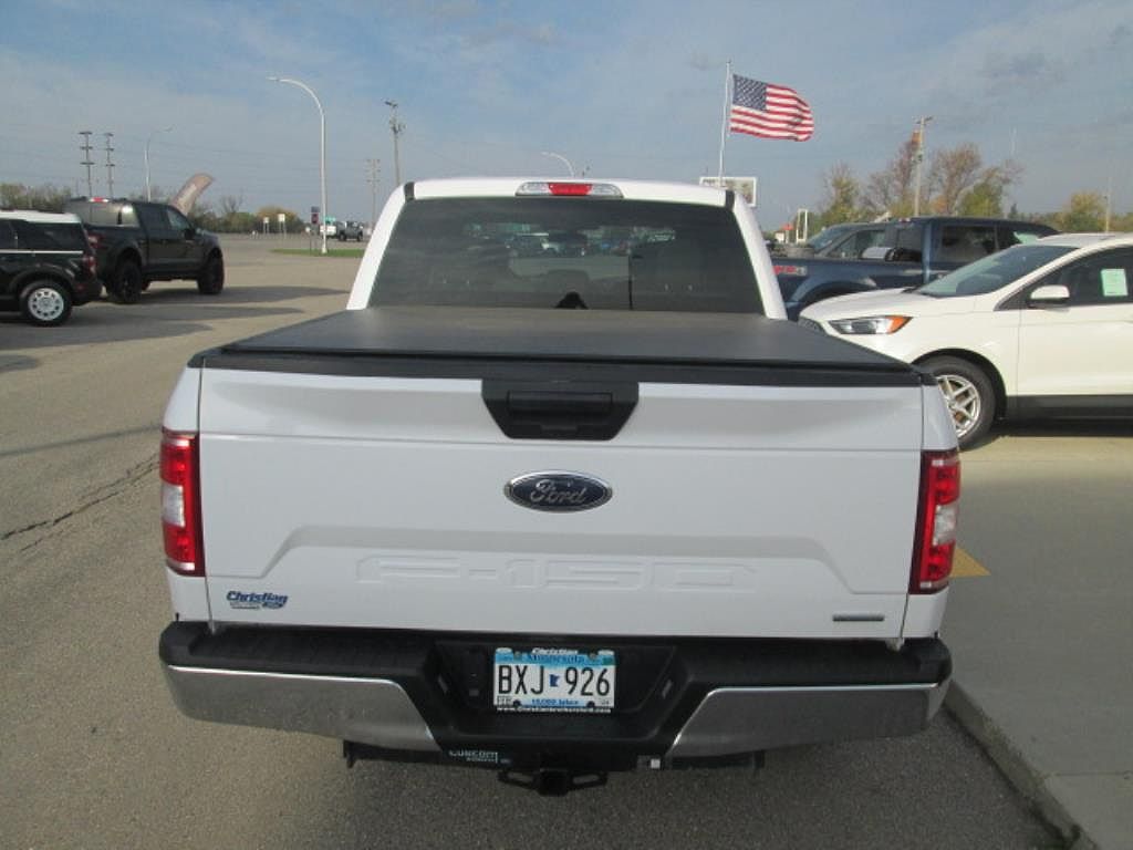 2018 Ford F-150 XLT image 3