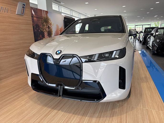 2026 BMW iX