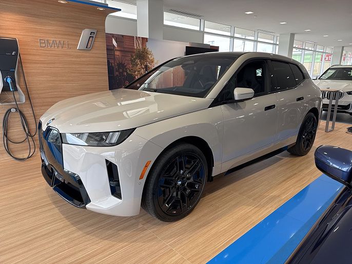 2026 BMW iX
