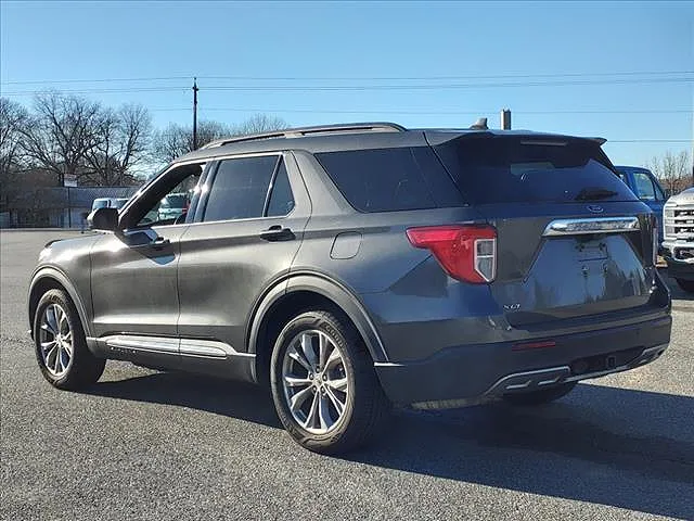 2020 Ford Explorer